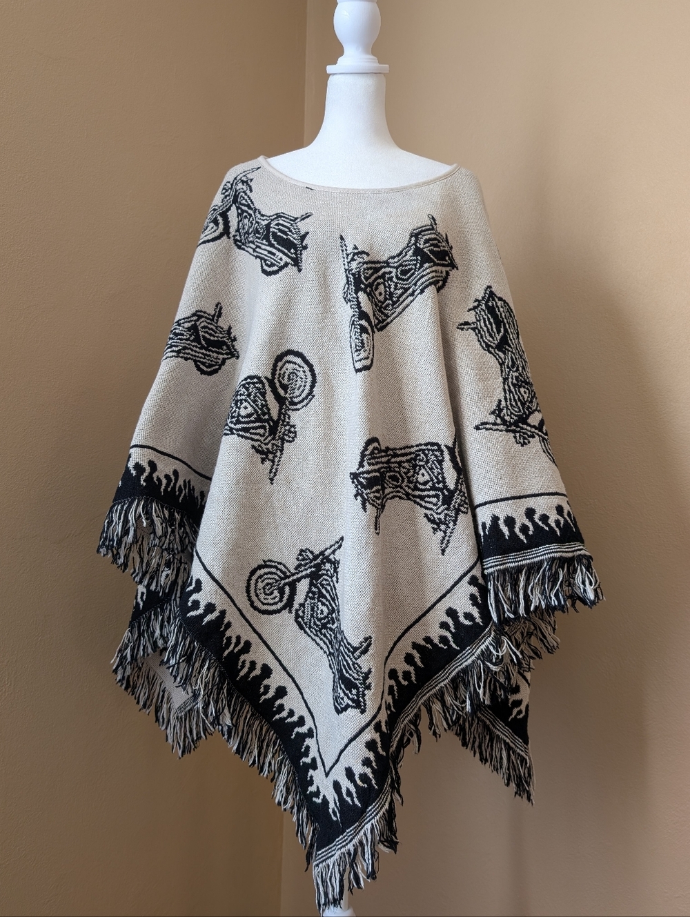 Reversible Motorcycle Cotton Knit Throw Poncho Blanket Fringe USA 48x46